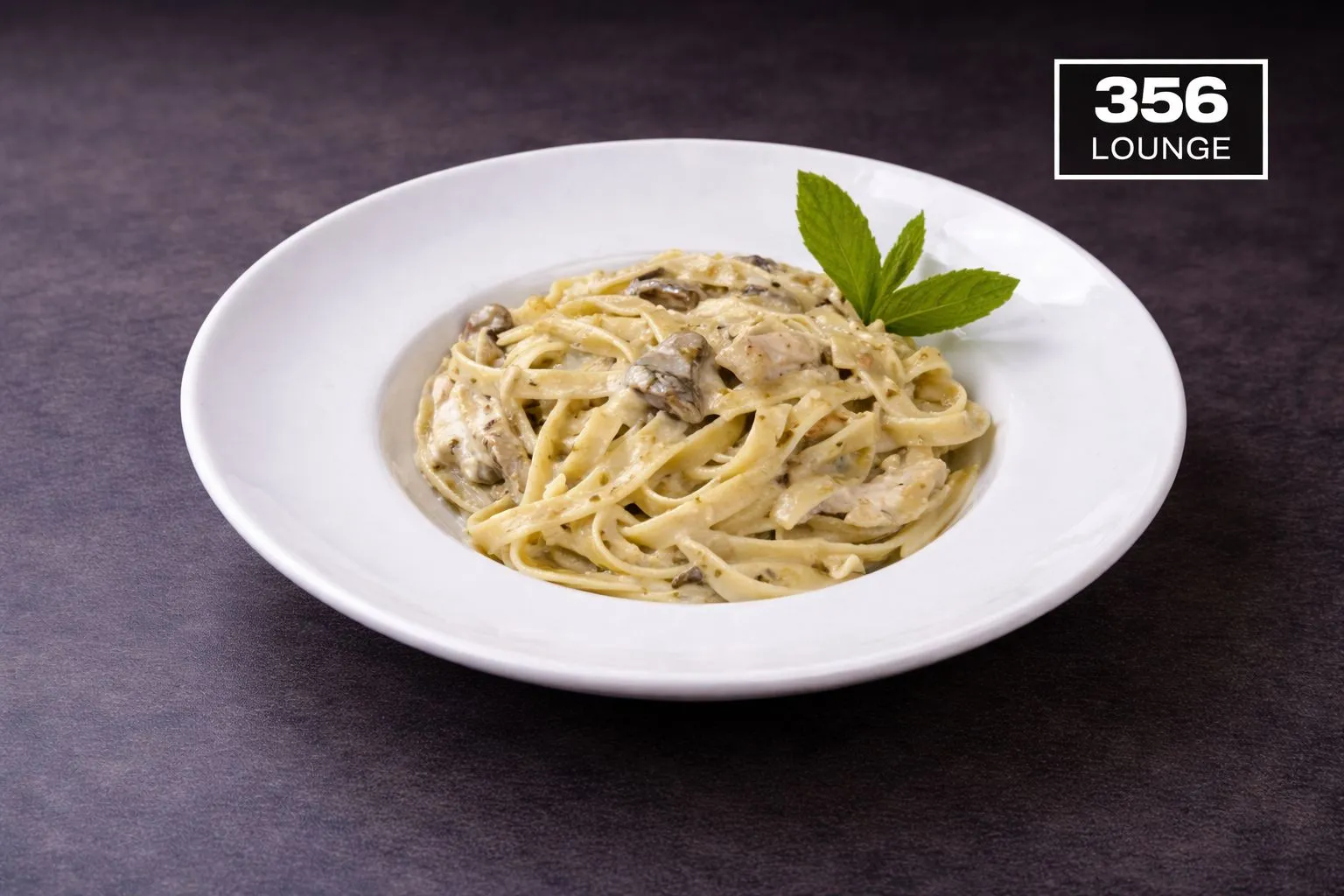 Fettuccine Alfredo